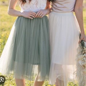 Ivory tulle skirt